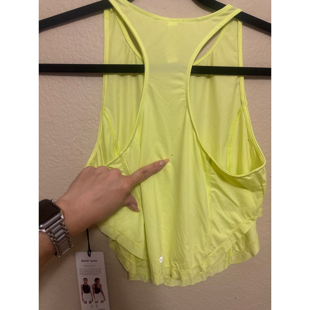 Alo Yoga Breeze Tank - Picture 5 of 6